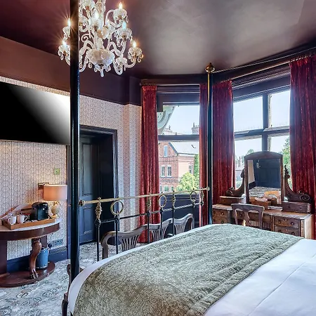 Clementines Town House Hotel, Bw Premier Collection Hotel 4*