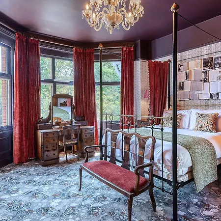 Clementines Town House Hotel, Bw Premier Collection Hotel 4*