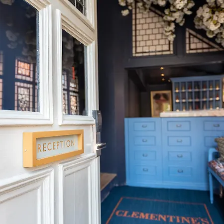 Hotel Clementines Town House Hotel, Bw Premier Collection 4*