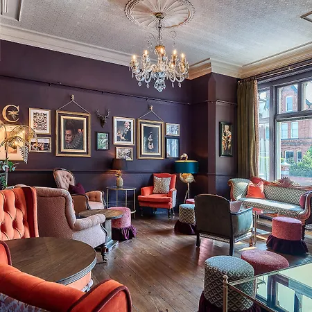 Hotel Clementines Town House Hotel, Bw Premier Collection 4*