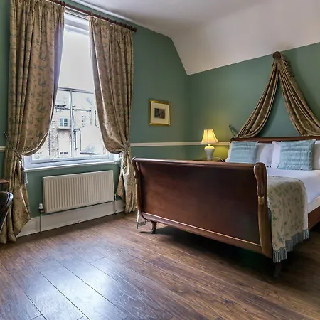 Clementines Town House Hotel, Bw Premier Collection Hotel 4*